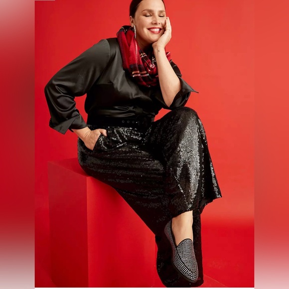 Lane Bryant Pants - Lane Bryant Stretchy Pull on sequin pants women’s size 14